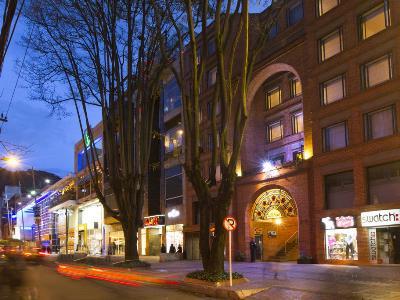 Avani Royal Zona T 4* Bogotá
